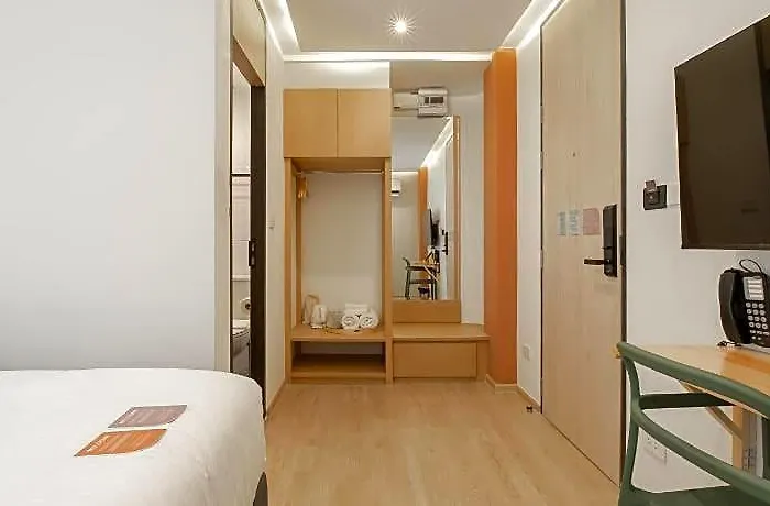 Hotell Double B Bangkok